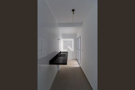 Sala e Cozinha Integrada  de apartamento à venda com 2 quartos, 245000m² em Cidade Antônio Estêvão de Carvalho, São Paulo