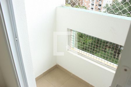 Varanda de apartamento à venda com 2 quartos, 53m² em Jardim Flor da Montanha, Guarulhos