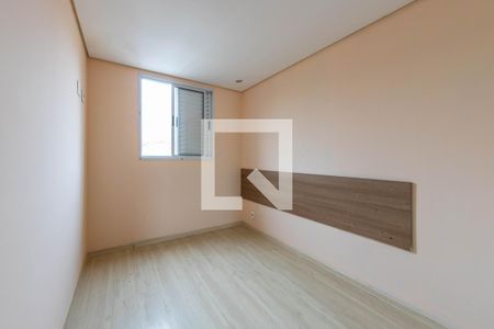 Quarto 1 de apartamento para alugar com 2 quartos, 44m² em Vila Alpina, São Paulo