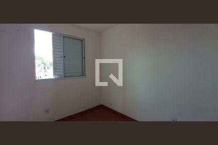 Quarto 2 de apartamento para alugar com 2 quartos, 46m² em Parque Sao Vicente, Mauá