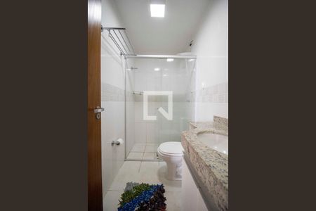 Apartamento para alugar com 54m², 2 quartos e 2 vagas Apartamento para alugar com 54m², 2 quartos e 2 vagasBanheiro