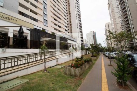 Apartamento para alugar com 54m², 2 quartos e 2 vagas Apartamento para alugar com 54m², 2 quartos e 2 vagasFachada