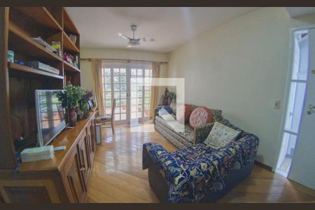Sala de casa à venda com 3 quartos, 164m² em Jardim das Vertentes, São Paulo