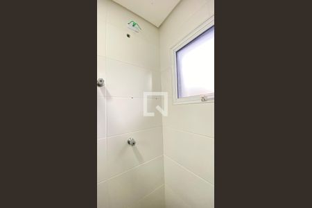 Banheiro  de apartamento para alugar com 2 quartos, 38m² em Penha de França, São Paulo