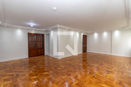 Apartamento para alugar com 160m², 3 quartos e 2 vagasSala