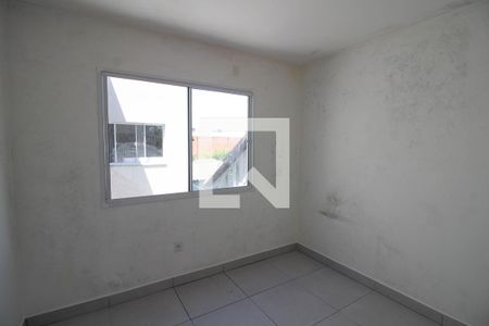 Quarto 1 de apartamento à venda com 2 quartos, 47m² em Niterói, Canoas