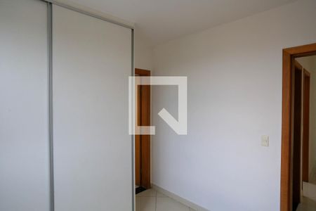 Quarto de apartamento para alugar com 3 quartos, 85m² em Santa Cruz, Belo Horizonte