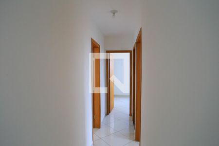 Corredor de apartamento para alugar com 3 quartos, 85m² em Santa Cruz, Belo Horizonte