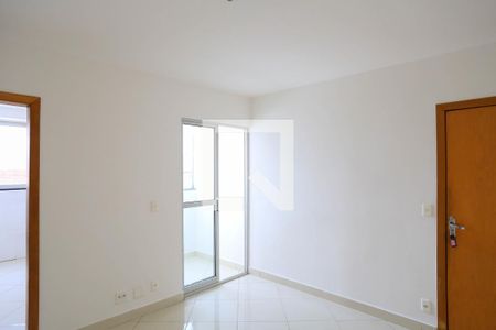 Sala de apartamento para alugar com 3 quartos, 85m² em Santa Cruz, Belo Horizonte