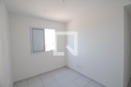 Quarto 1 de apartamento para alugar com 2 quartos, 46m² em Cidade Satelite Santa Barbara, São Paulo