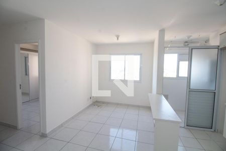 Sala de apartamento para alugar com 2 quartos, 46m² em Cidade Satelite Santa Barbara, São Paulo