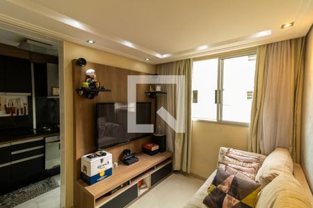 Sala de apartamento à venda com 2 quartos, 45m² em Jardim Santa Terezinha (zona Leste), São Paulo