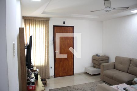 Sala de apartamento à venda com 2 quartos, 72m² em Jardim Riacho das Pedras, Contagem