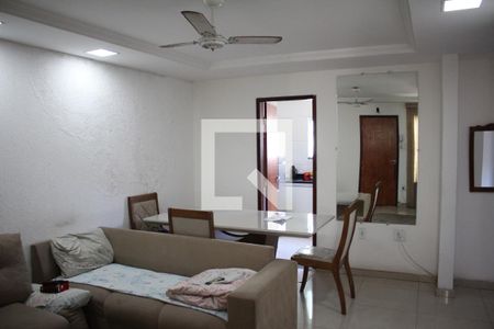 Sala de apartamento para alugar com 2 quartos, 72m² em Jardim Riacho das Pedras, Contagem