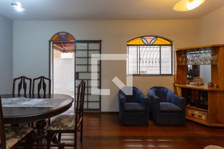 Sala de apartamento à venda com 3 quartos, 137m² em Santa Tereza, Belo Horizonte