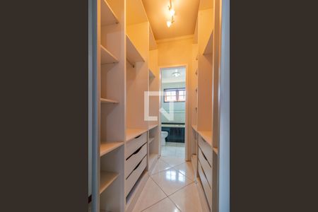 Closet Suíte de apartamento à venda com 2 quartos, 111m² em Cavalhada, Porto Alegre