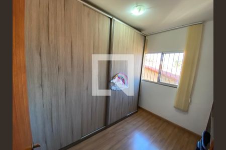 Casa à venda com 3 quartos, 226m² em Alípio de Melo, Belo Horizonte