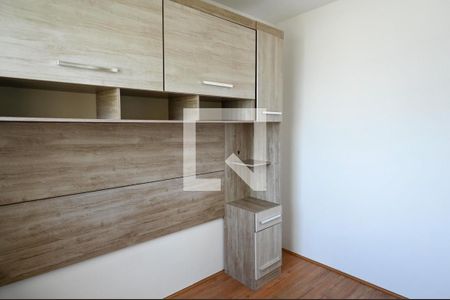 Quarto 1 de apartamento para alugar com 2 quartos, 32m² em Parque Fongaro, São Paulo