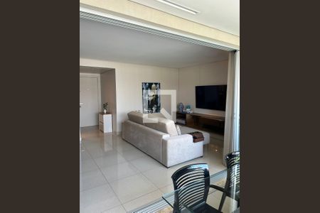 Sala de apartamento à venda com 3 quartos, 125m² em Vila da Serra, Nova Lima