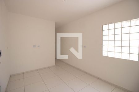 Apartamento à venda com 45m², 2 quartos e sem vagaSala/Cozinha