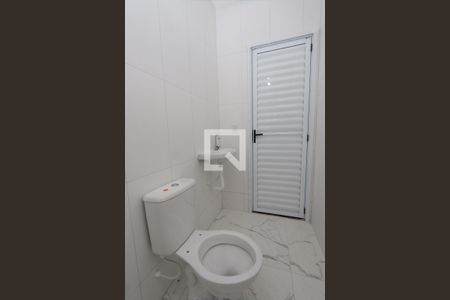 Banheiro de apartamento para alugar com 1 quarto, 39m² em Chácara Mafalda, São Paulo