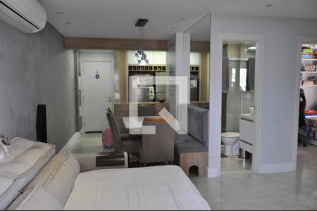 Sala de apartamento à venda com 3 quartos, 66m² em Cachambi, Rio de Janeiro