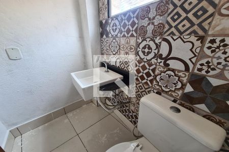 Lavabo de casa à venda com 2 quartos, 70m² em Jardim Haia do Carrao, São Paulo