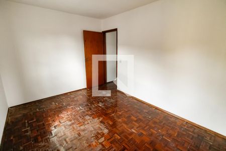 Suíte de casa para alugar com 3 quartos, 200m² em Jardim Frei Galvão, Taboão da Serra