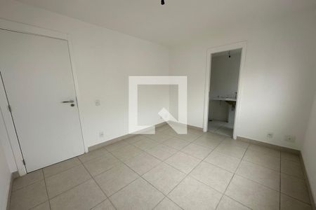 Suíte de apartamento para alugar com 2 quartos, 70m² em Anil, Rio de Janeiro