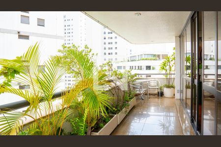 Varanda de apartamento à venda com 4 quartos, 300m² em Santa Cecilia, São Paulo