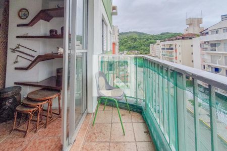 Varanda de apartamento para alugar com 3 quartos, 70m² em Jardim Las Palmas, Guarujá
