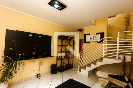 Sala de casa para alugar com 2 quartos, 147m² em Jardim Tres Marias, Taboão da Serra