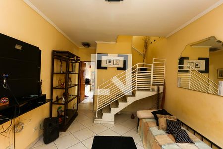 sala de casa para alugar com 2 quartos, 147m² em Jardim Tres Marias, Taboão da Serra