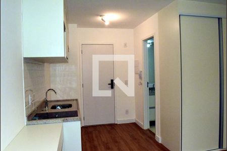 Vista a partir da varanda de kitnet/studio para alugar com 1 quarto, 27m² em Pinheiros, São Paulo