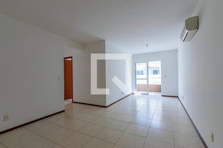 Sala de apartamento para alugar com 2 quartos, 70m² em Ipiranga, São José