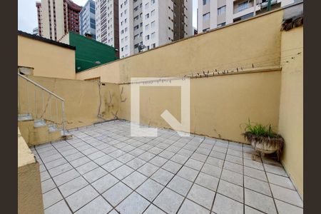 Casa à venda com 3 quartos, 149m² em Vila Gumercindo, São Paulo