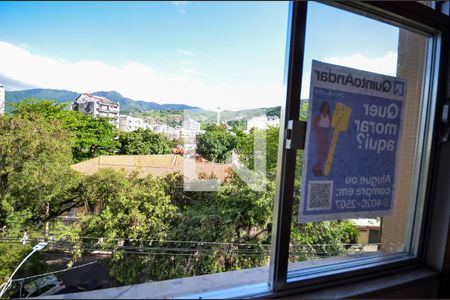 Vista da Sala de apartamento para alugar com 2 quartos, 75m² em Grajau, Rio de Janeiro