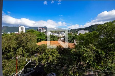 Vista da Sala de apartamento para alugar com 2 quartos, 75m² em Grajau, Rio de Janeiro