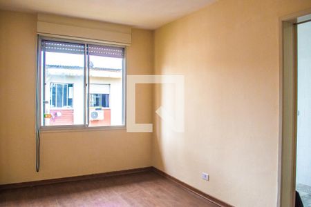 Sala de apartamento à venda com 3 quartos, 60m² em Vila Nova, Porto Alegre