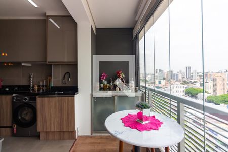 Varanda de apartamento à venda com 2 quartos, 60m² em Centro, Osasco