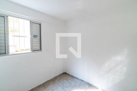 Quarto 2 de casa para alugar com 2 quartos, 60m² em Vila Fachini, São Paulo