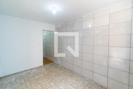 Quarto 1 de casa para alugar com 2 quartos, 60m² em Vila Fachini, São Paulo