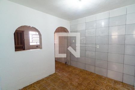 Sala de casa para alugar com 2 quartos, 60m² em Vila Fachini, São Paulo