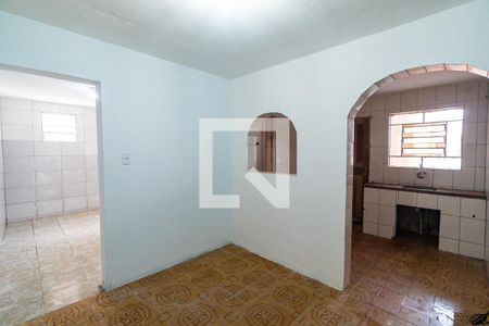 Sala de casa para alugar com 2 quartos, 60m² em Vila Fachini, São Paulo