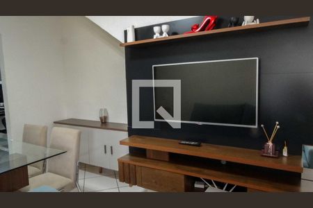 Sala de casa à venda com 2 quartos, 50m² em Padroeira, Osasco