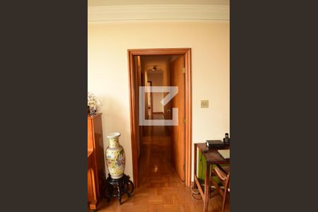 Entrada para área íntima de apartamento à venda com 3 quartos, 190m² em Cerqueira César, São Paulo