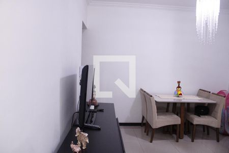 Sala de apartamento à venda com 3 quartos, 62m² em Jardim Riacho das Pedras, Contagem