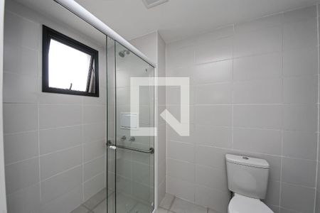 Banheiro de kitnet/studio para alugar com 1 quarto, 30m² em Jardim Independência , São Paulo