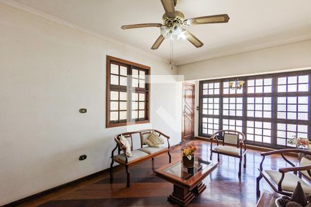 Sala 1 de casa à venda com 3 quartos, 300m² em Vila Marlene, São Bernardo do Campo