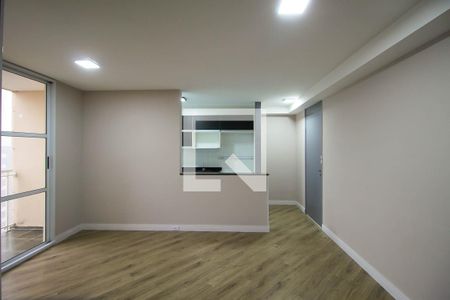 Sala de apartamento para alugar com 2 quartos, 69m² em Vila Lucia, São Paulo